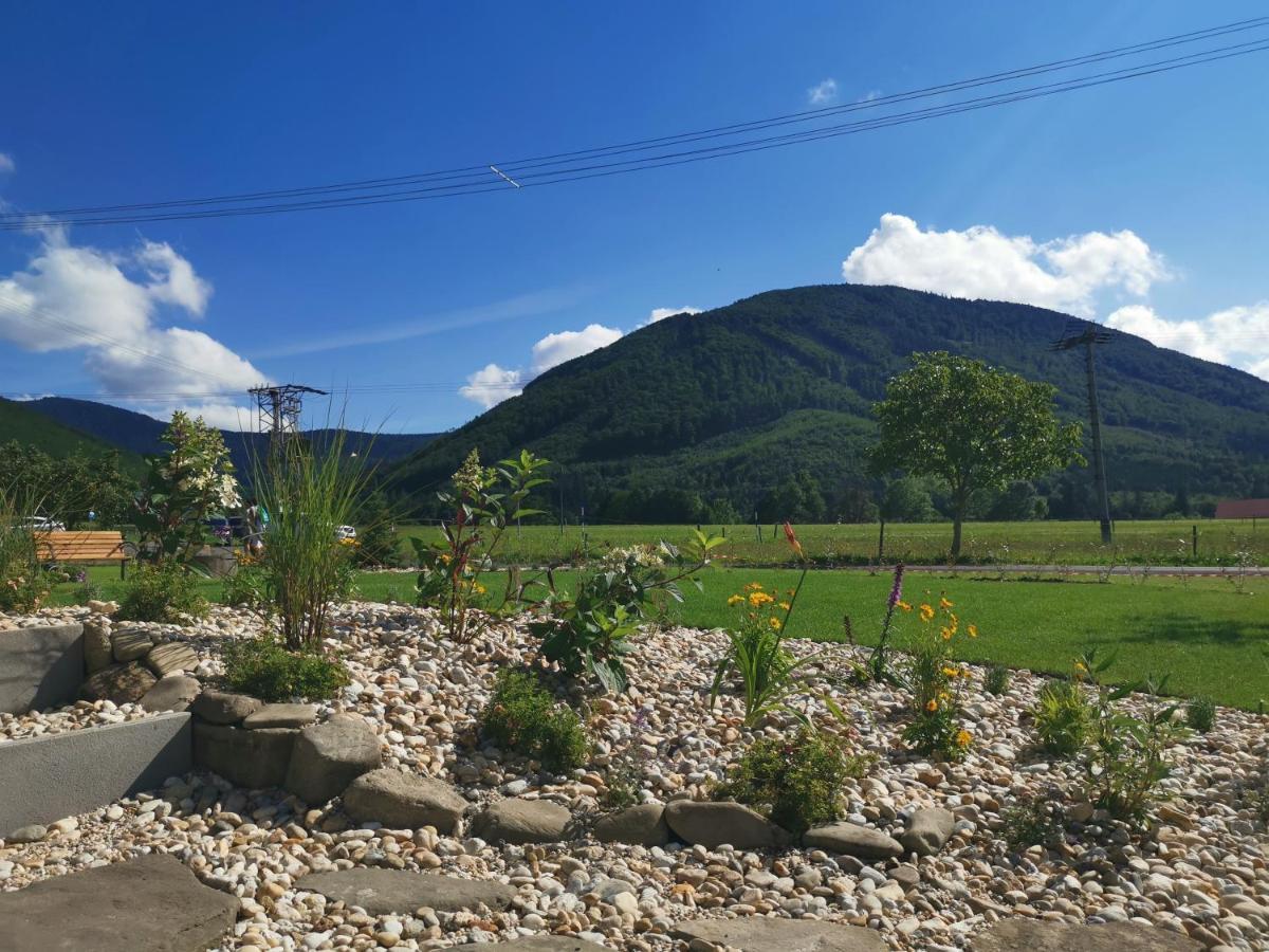 Hotel Maralak Кунчице-под-Ондржейникем Экстерьер фото